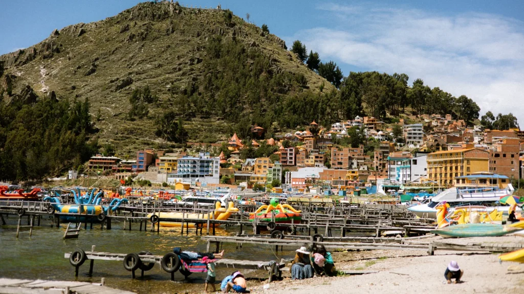 Paysage de voyage lié à lac titicaca bolivie