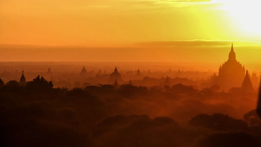 Paysage de voyage lié à visiter bagan