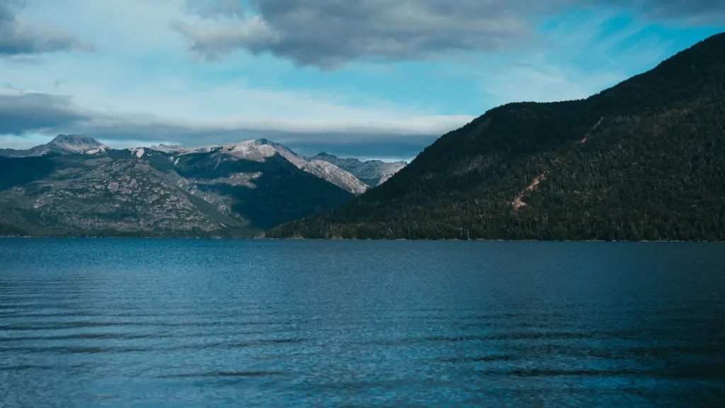 Paysage de voyage lié à que faire à bariloche
